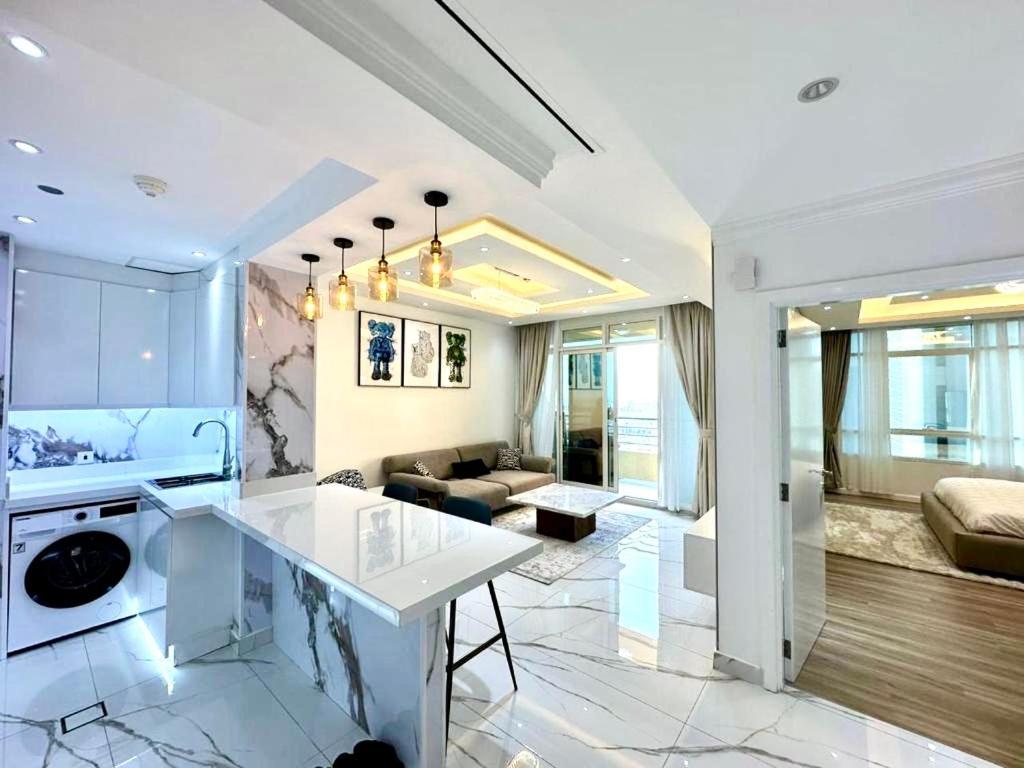 Apartment Marina Bliss: Stunning Views, By Marina Walk & Jbr *