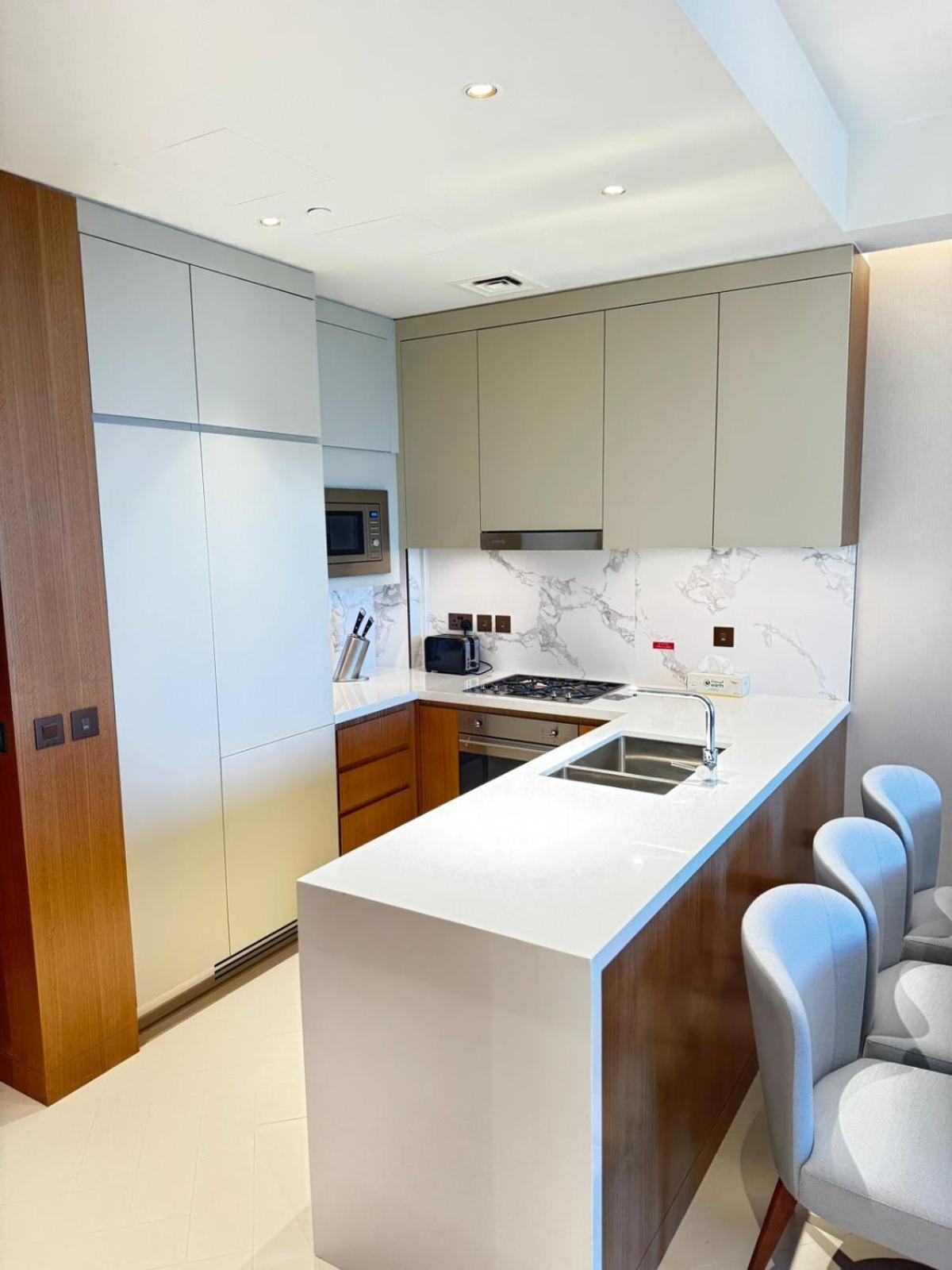 The Address Opera T1 Burj Khalifa Apartment *