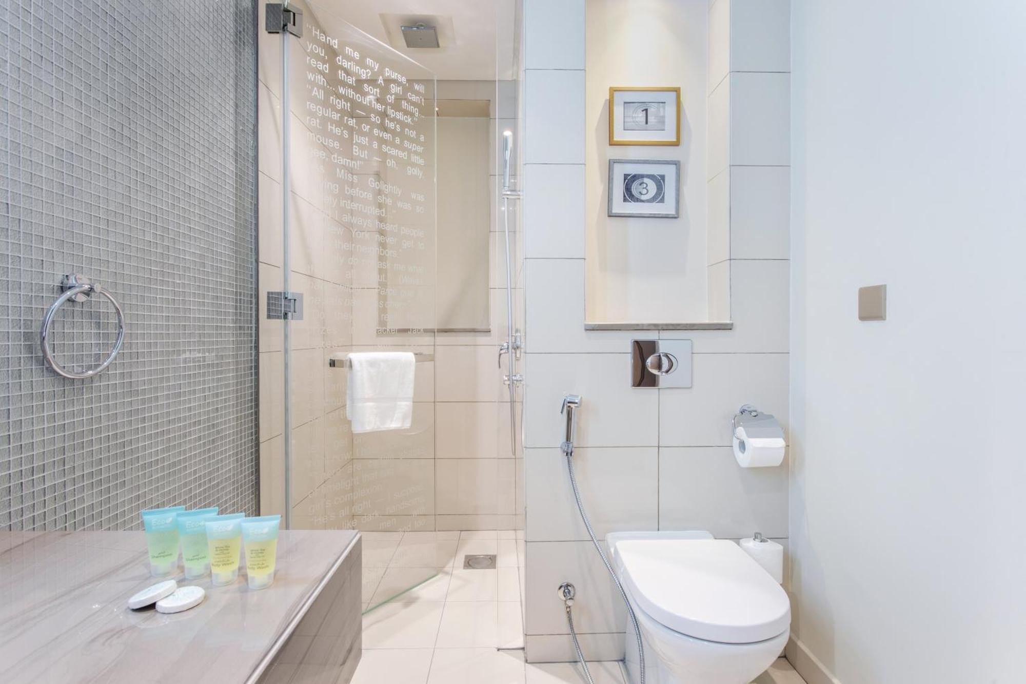 Wehost - Sophisticated 2br With Large Private Terrace & Direct Pool Access * Dubai