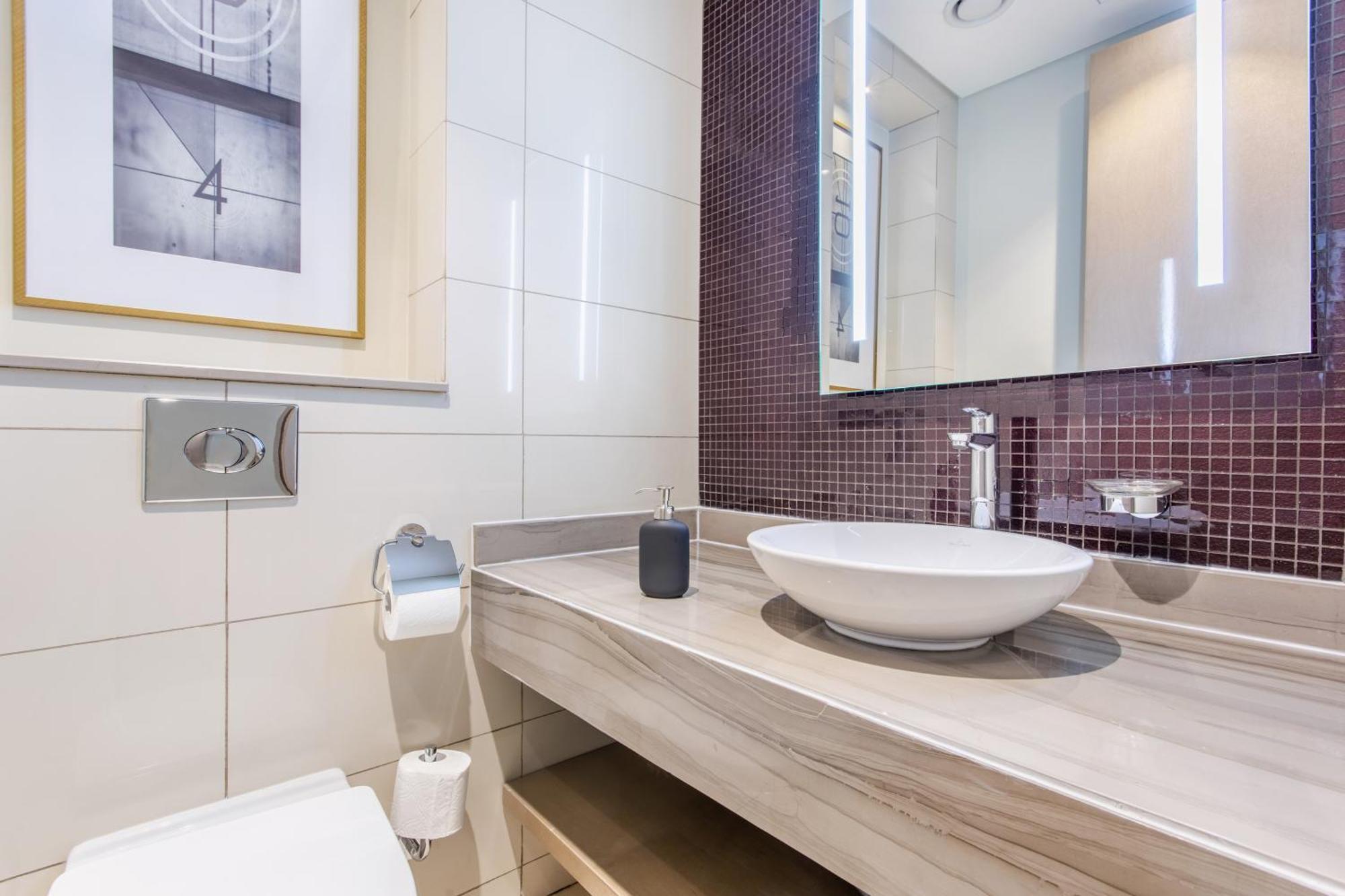 Wehost - Sophisticated 2br With Large Private Terrace & Direct Pool Access Apartment *