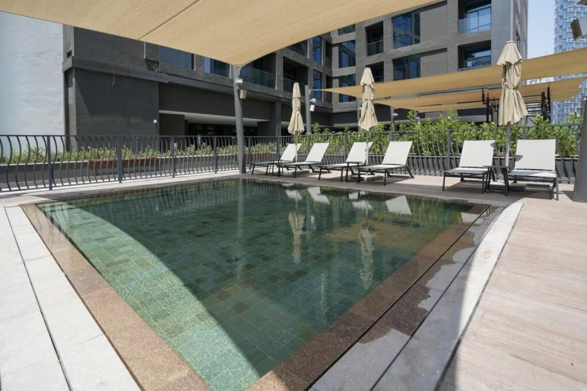 Esclusive 1br Full Burj Khalifa View * Dubai