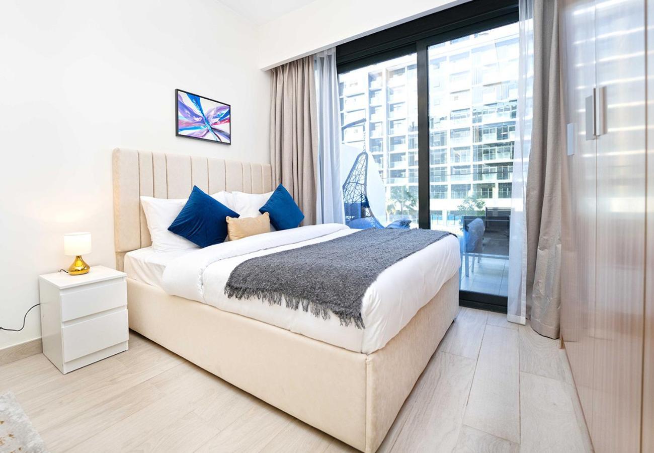 Easygo - Azizi Riviera 14 Blvd View * Dubai