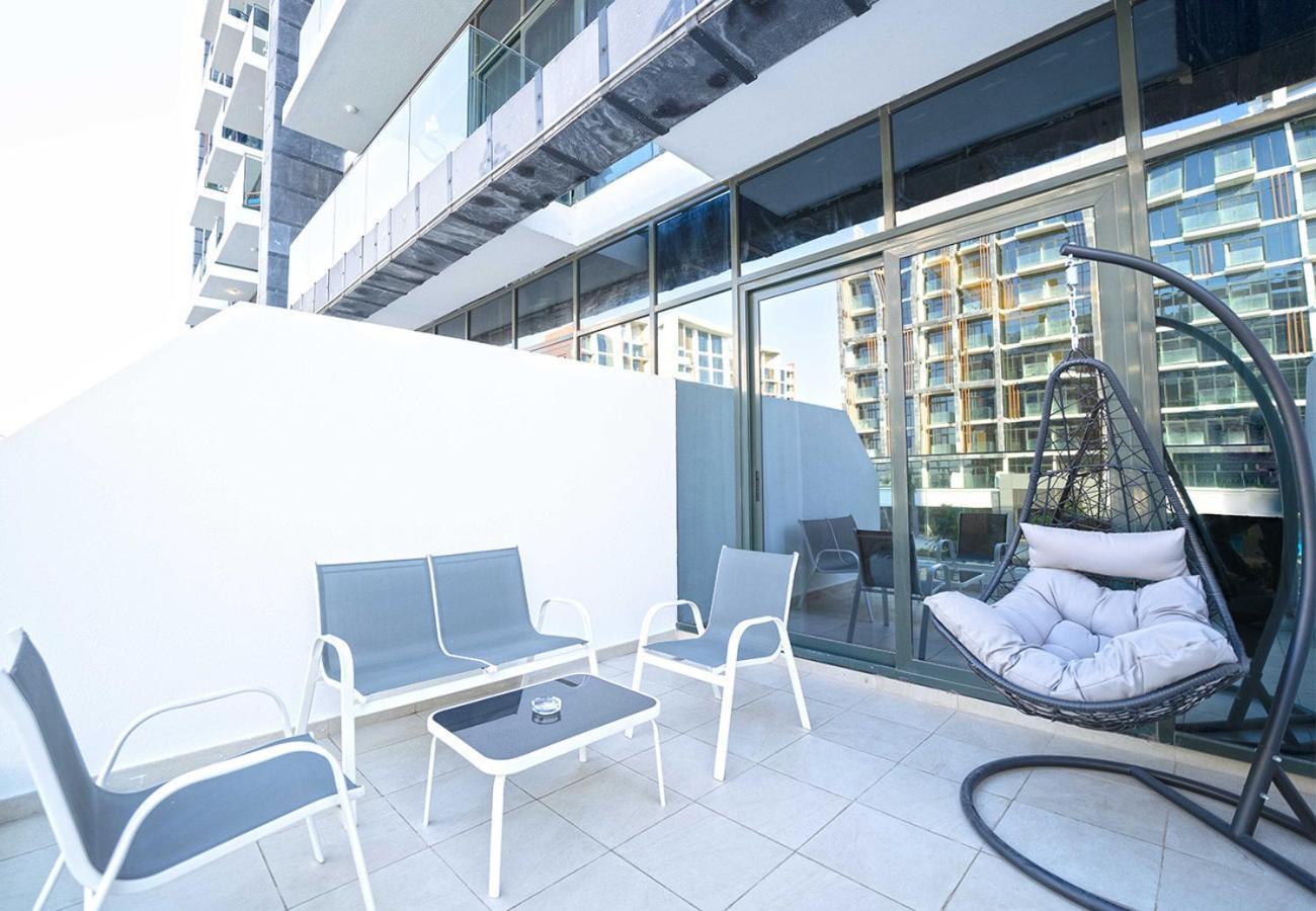 Easygo - Azizi Riviera 14 Blvd View Dubai