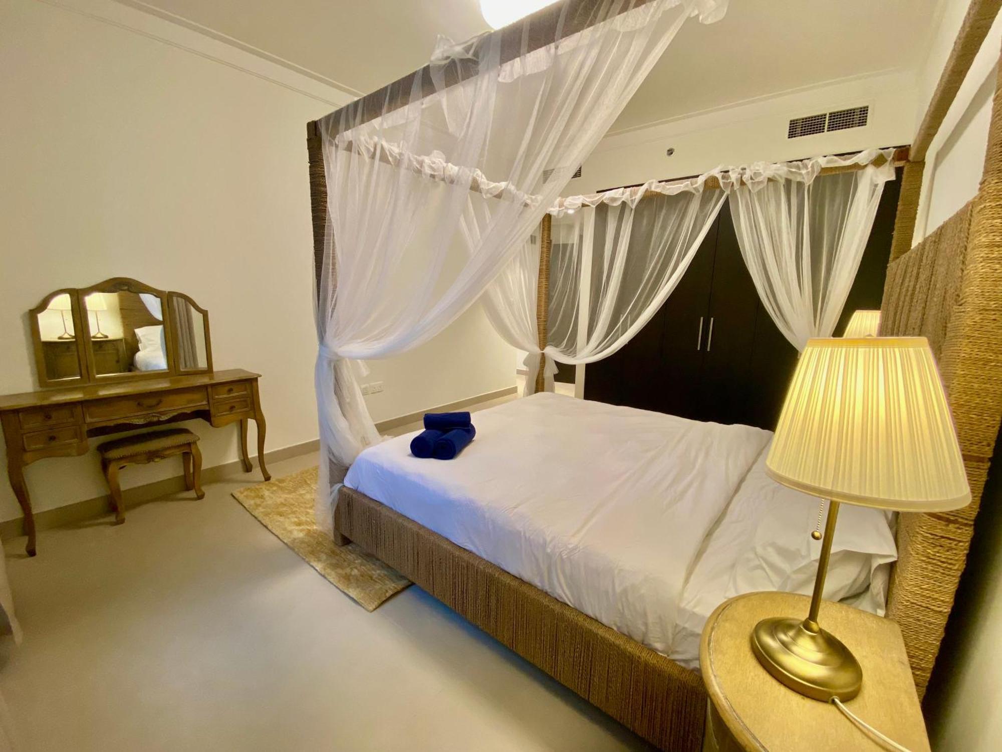 Bj's Luxury Burj And Creek View 2 Bedroom * Dubai