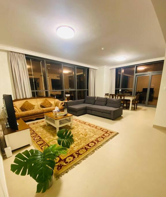 Apartment Bj's Luxury Burj And Creek View 2 Bedroom Dubai