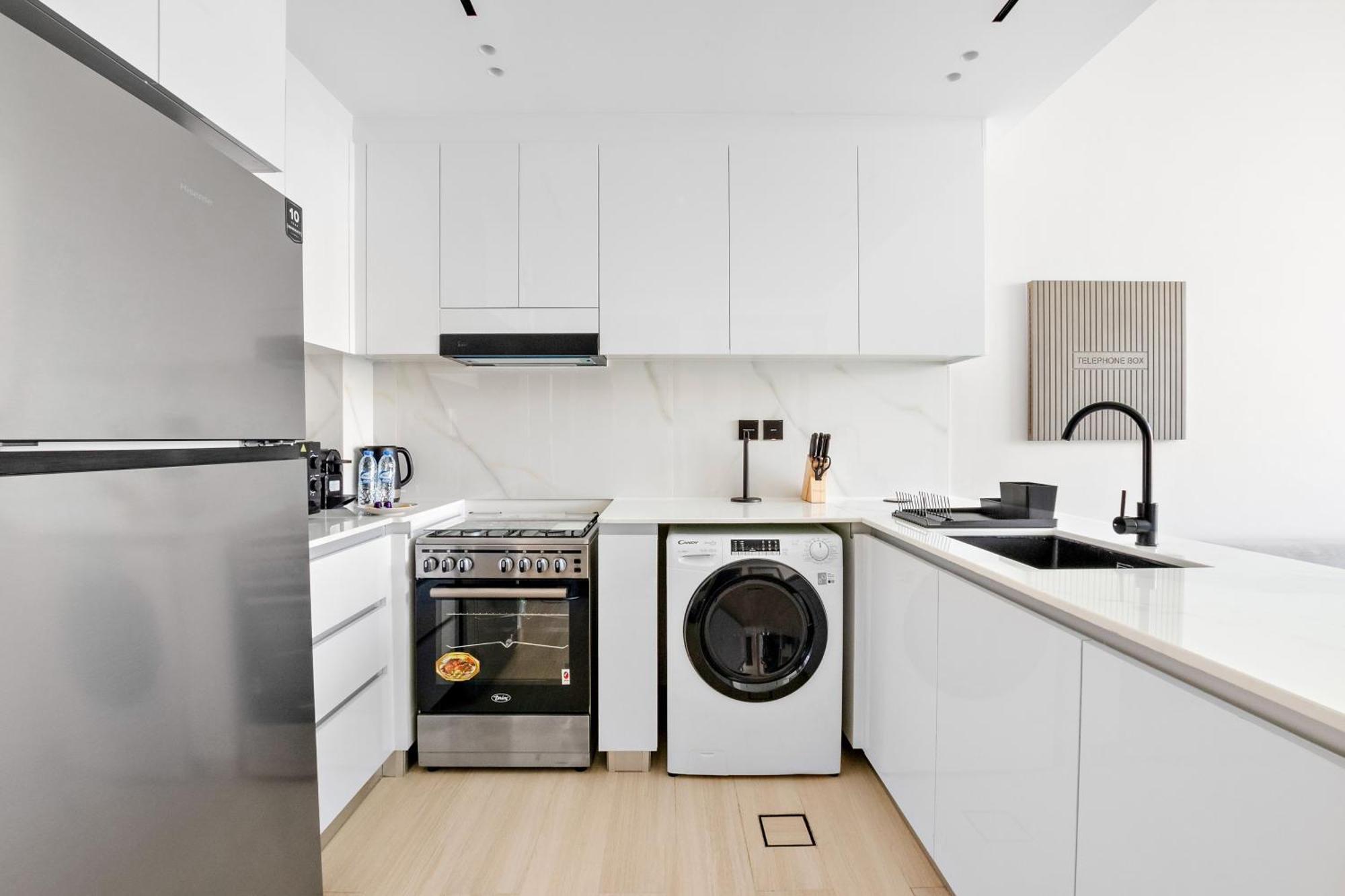 1 Moderne Luxe A Jvc Apartment *