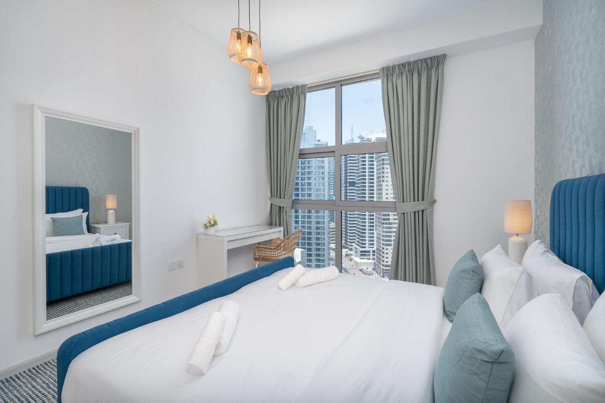 Apartment Seaside Serenity Stylish Marine-themed Dubai