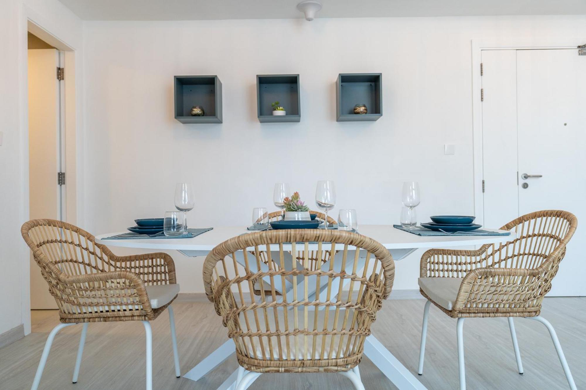 Apartment Seaside Serenity Stylish Marine-themed *