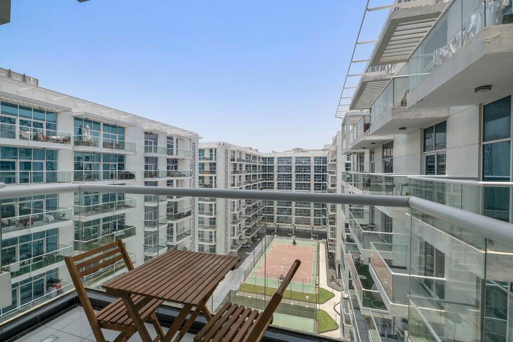 Stonetree - Furnished 1 Bedroom - Glitz 3