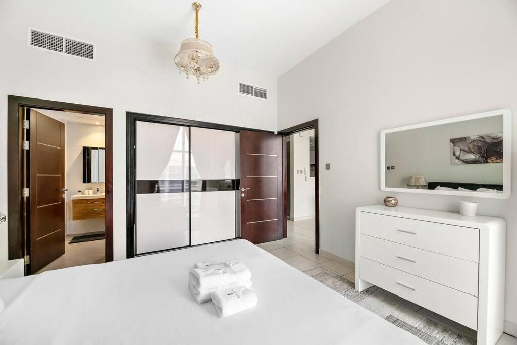 Stonetree - Furnished 1 Bedroom - Glitz 3