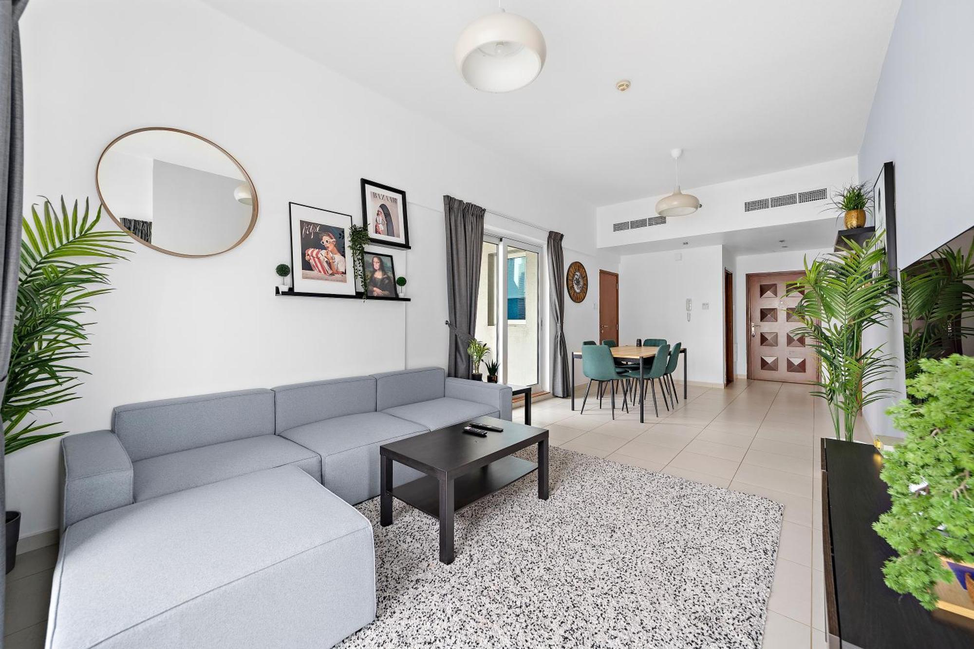 Splendid 1br In Marina Apartment