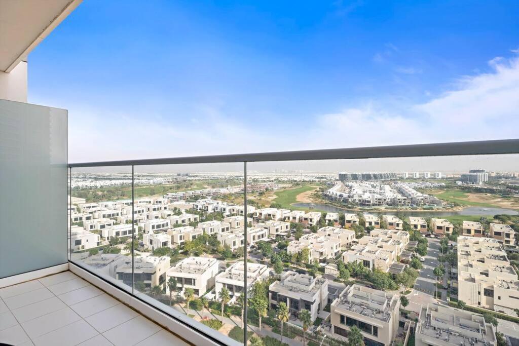 Cozy In Damac Hills Apartment