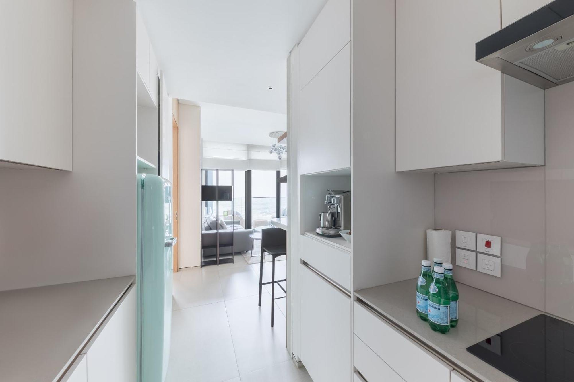 Apartment Fabulous 1br In Address *
