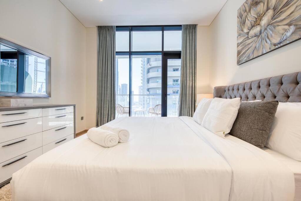 Rh - Burj Khalifa View, 01 Bedroom Bliss At Rp Heights, Near Mall Apartment