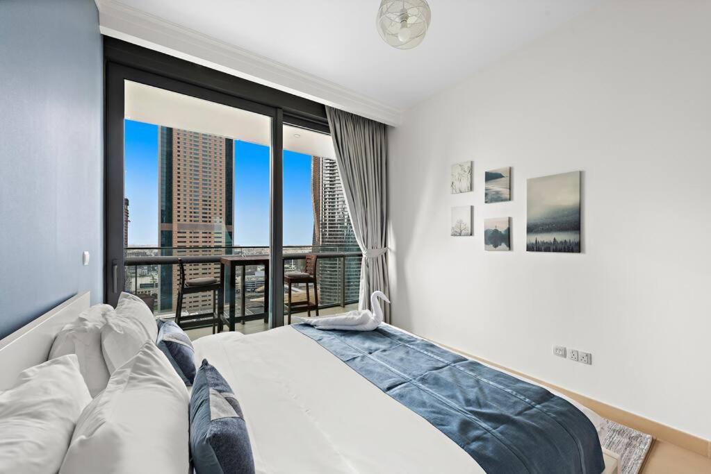 First Class 1br Skyline & Sea View