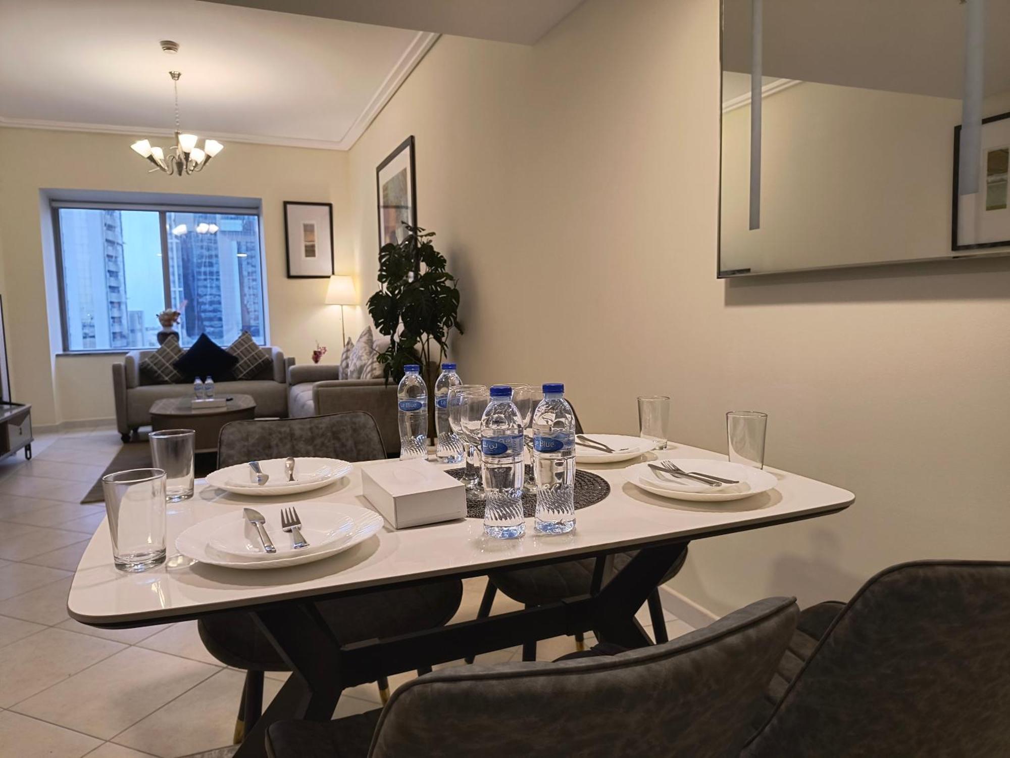 Trinity Homes - Sheikh Zayed Road Near To Financial Center Metro Station Dubai