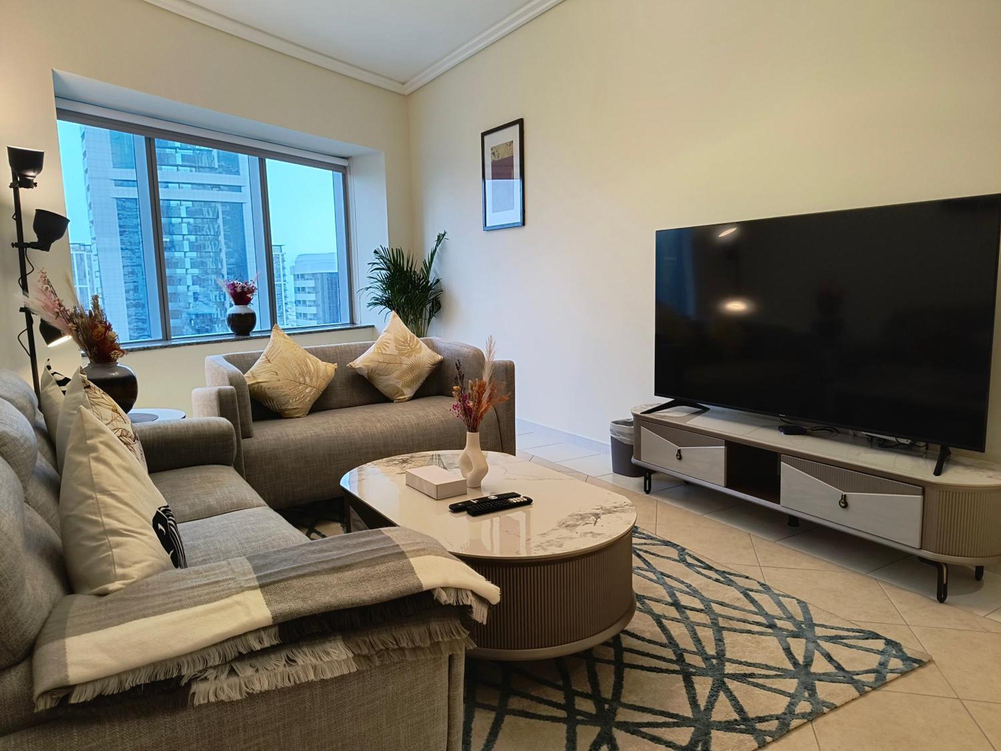 Trinity Homes - Sheikh Zayed Road Near To Financial Center Metro Station Apartment *