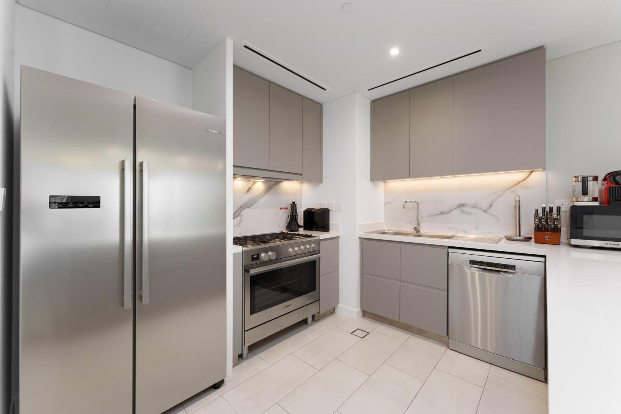 Apartment Beachfront Luxury Living At La Vie Jbr Dubai