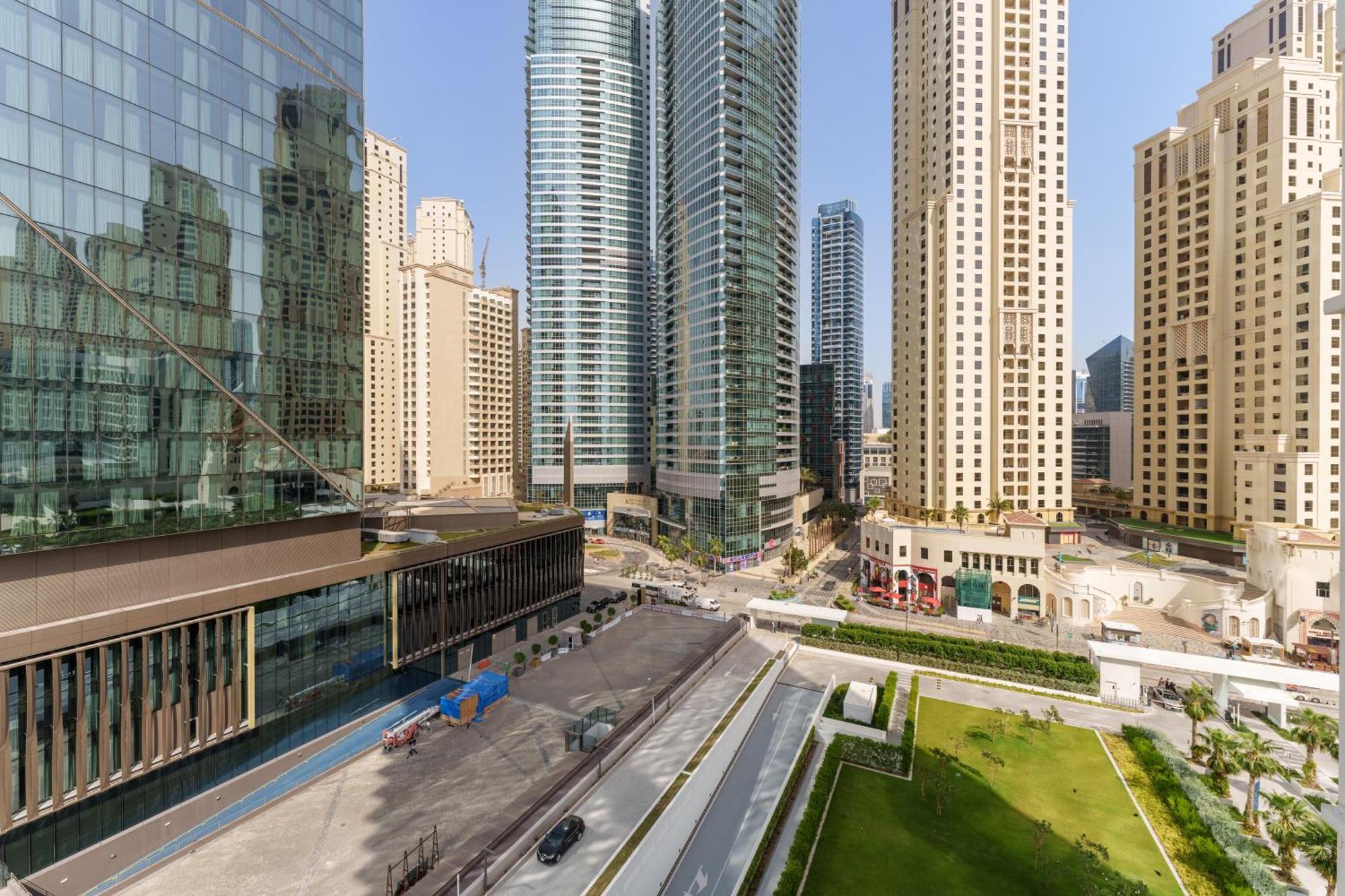 Apartment Beachfront Luxury Living At La Vie Jbr *