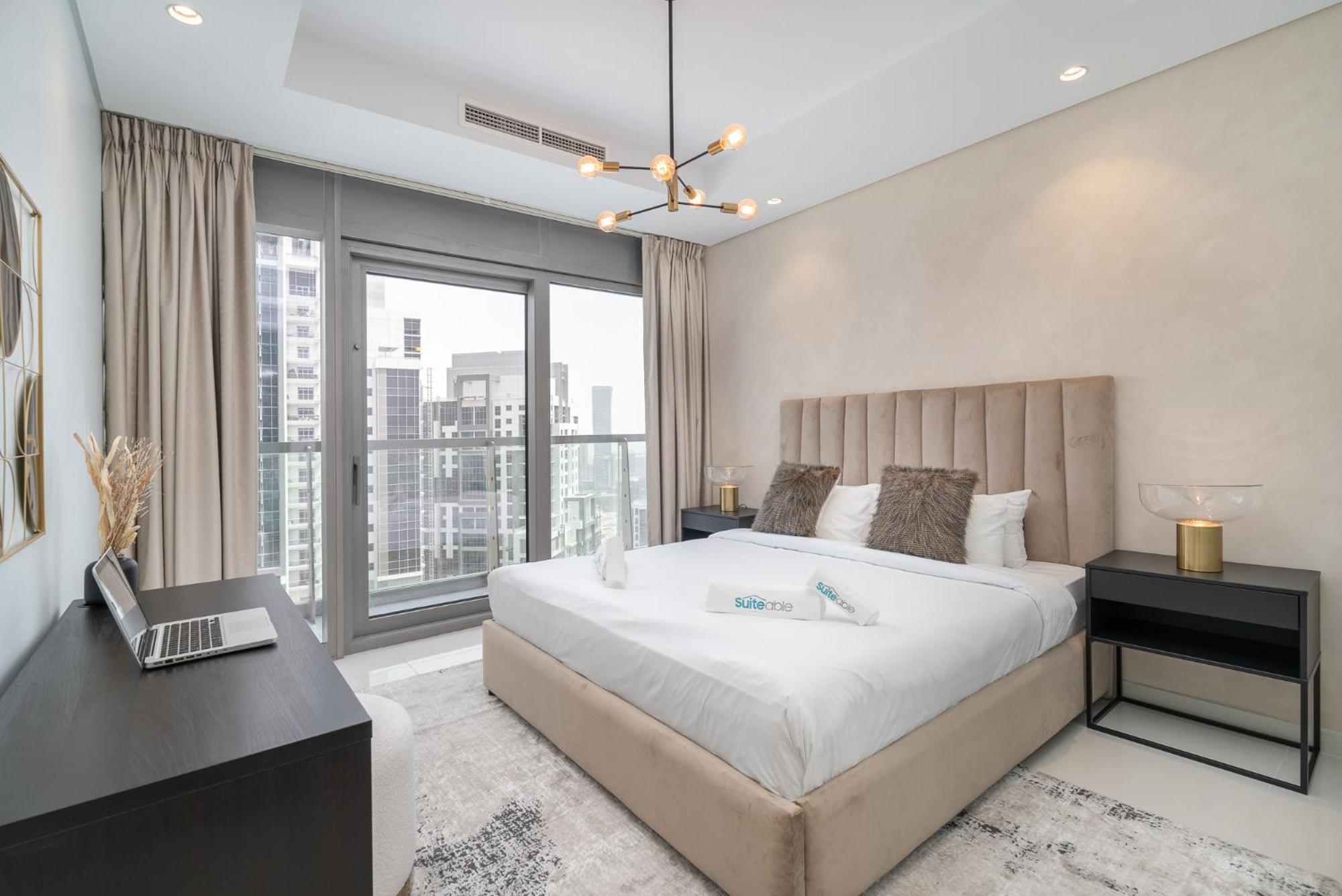 Stylish 2bedroom W Infinity Pool On The 64th Floor *