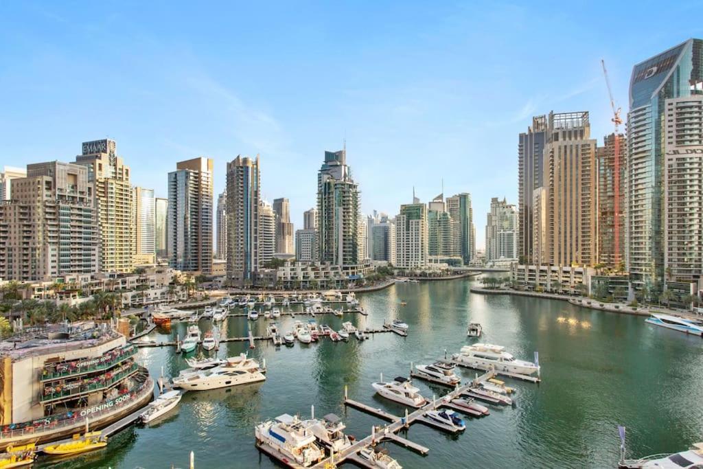Marina Gate - Stunning 56 Floor Full Sea Views