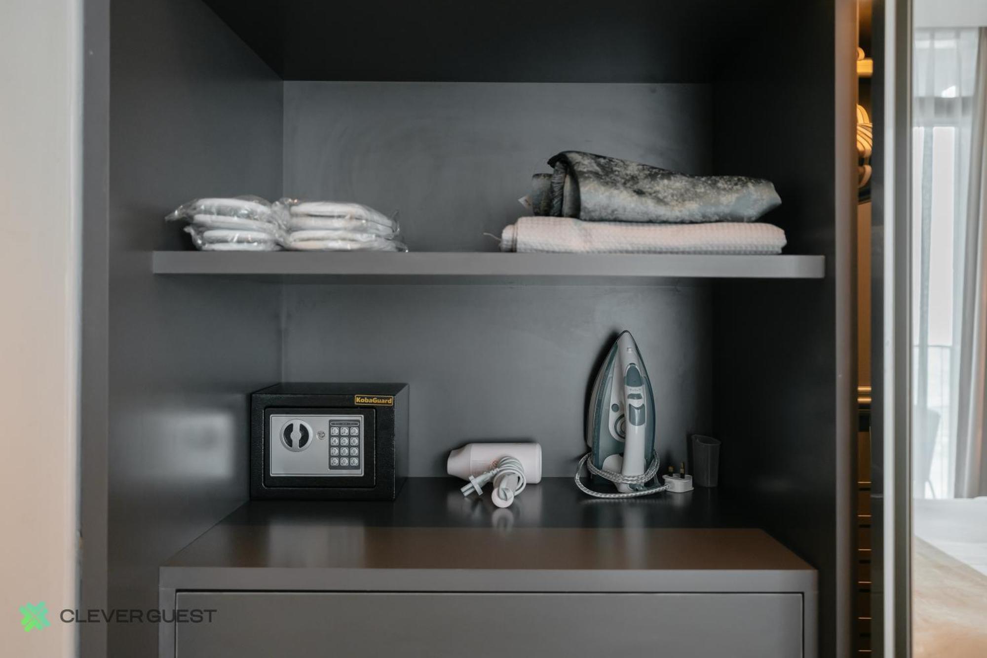 Apartment Clever Guest 018 Jl Marina Gate *