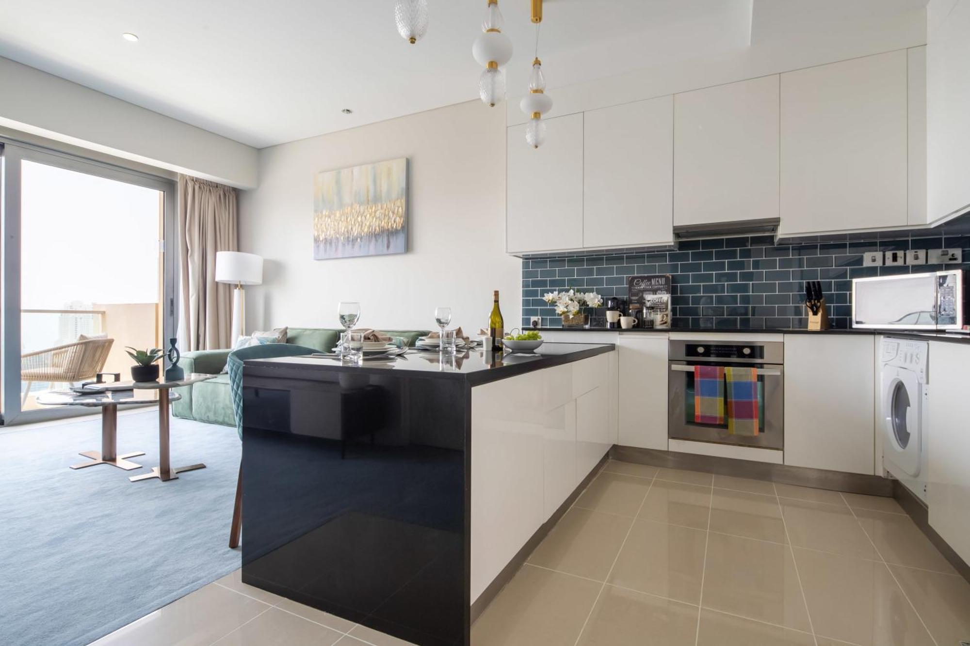 Frank Porter - Emaar Residences Marina