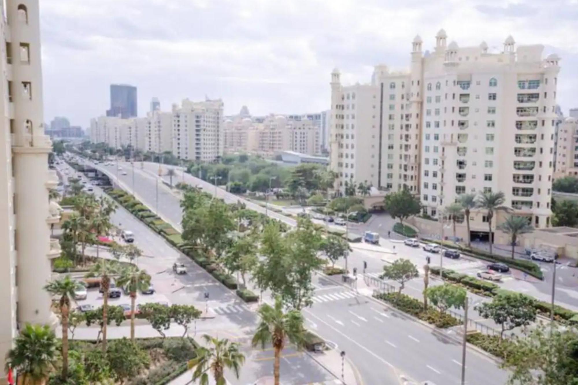 Palm Jumeirah 4br Relaxing With Access Dubai