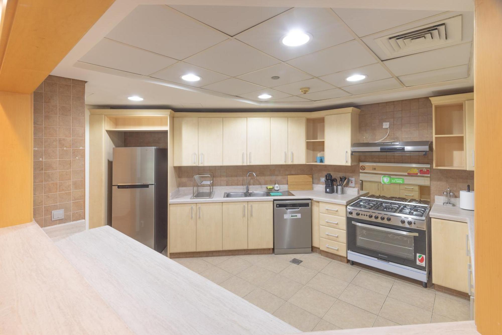 Palm Jumeirah 4br Relaxing With Access *