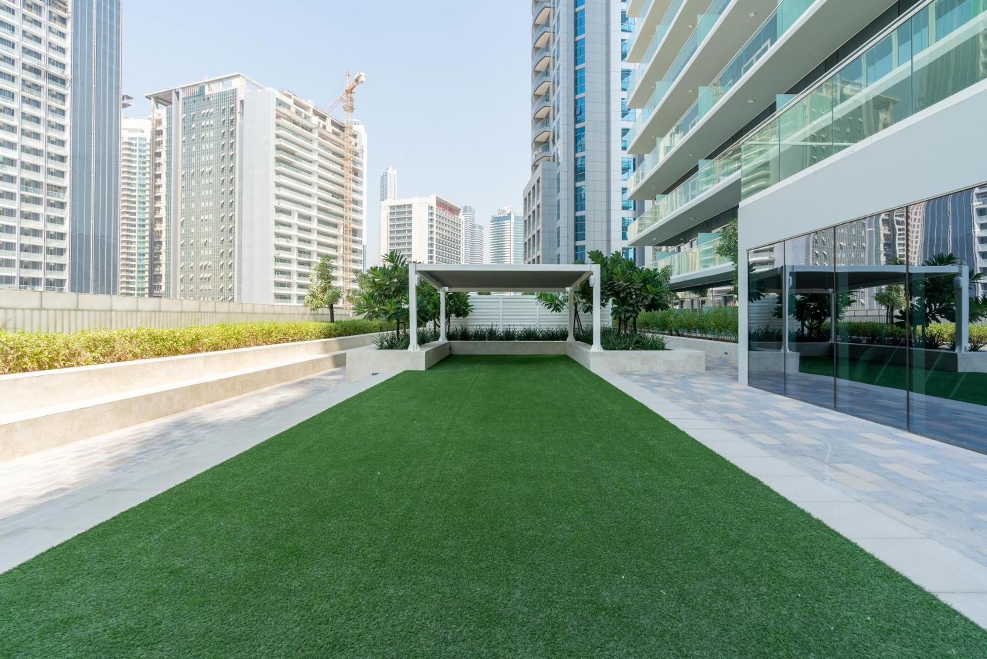 Apartment Pristine 1 Bedroom At Reva Residences Dubai