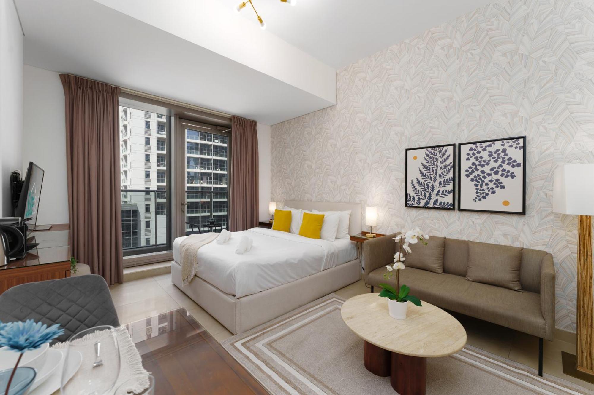 Your Gateway In Sparkle Tower Jbr By Suiteable