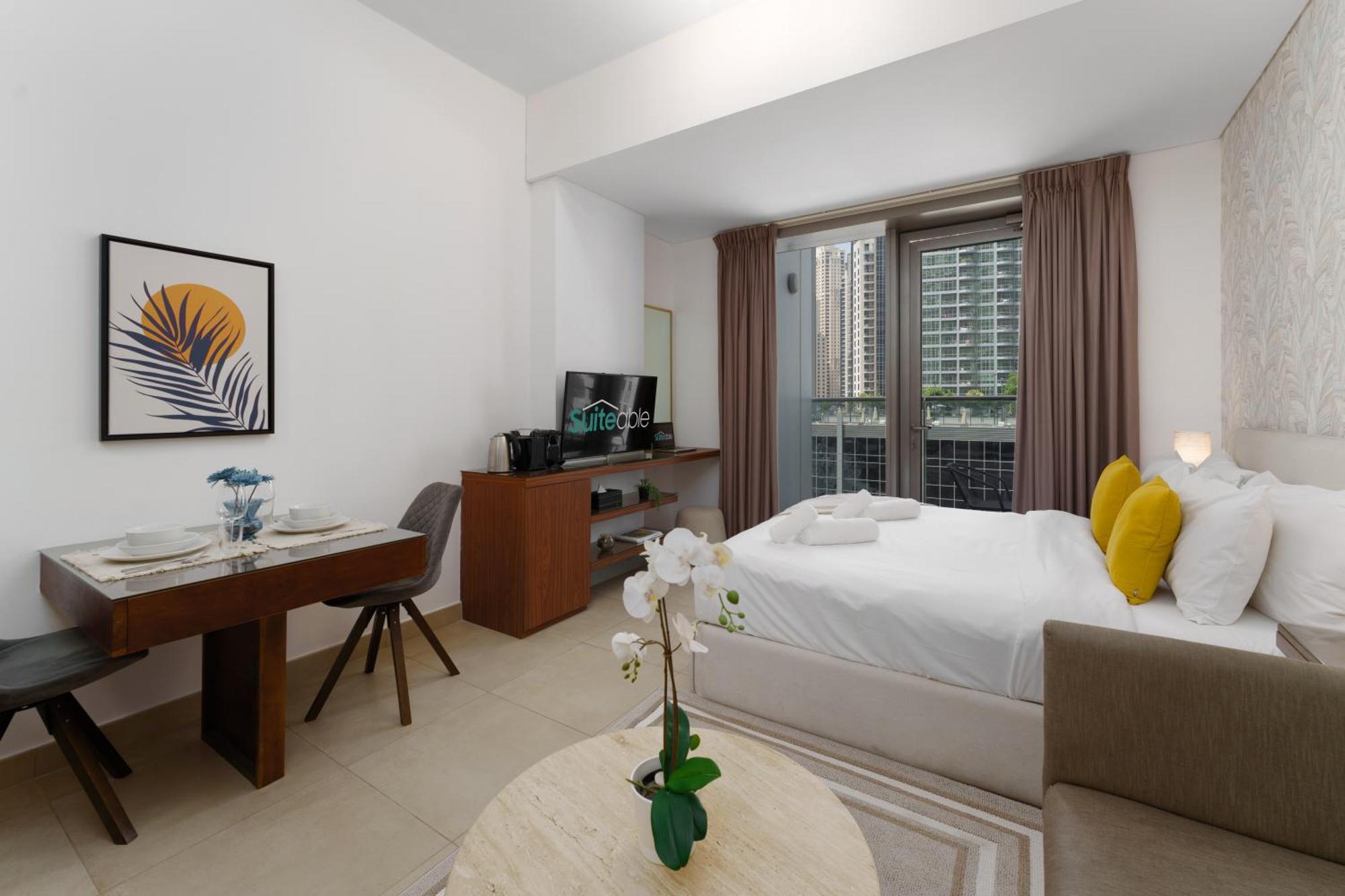 Your Gateway In Sparkle Tower Jbr By Suiteable Apartment Dubai