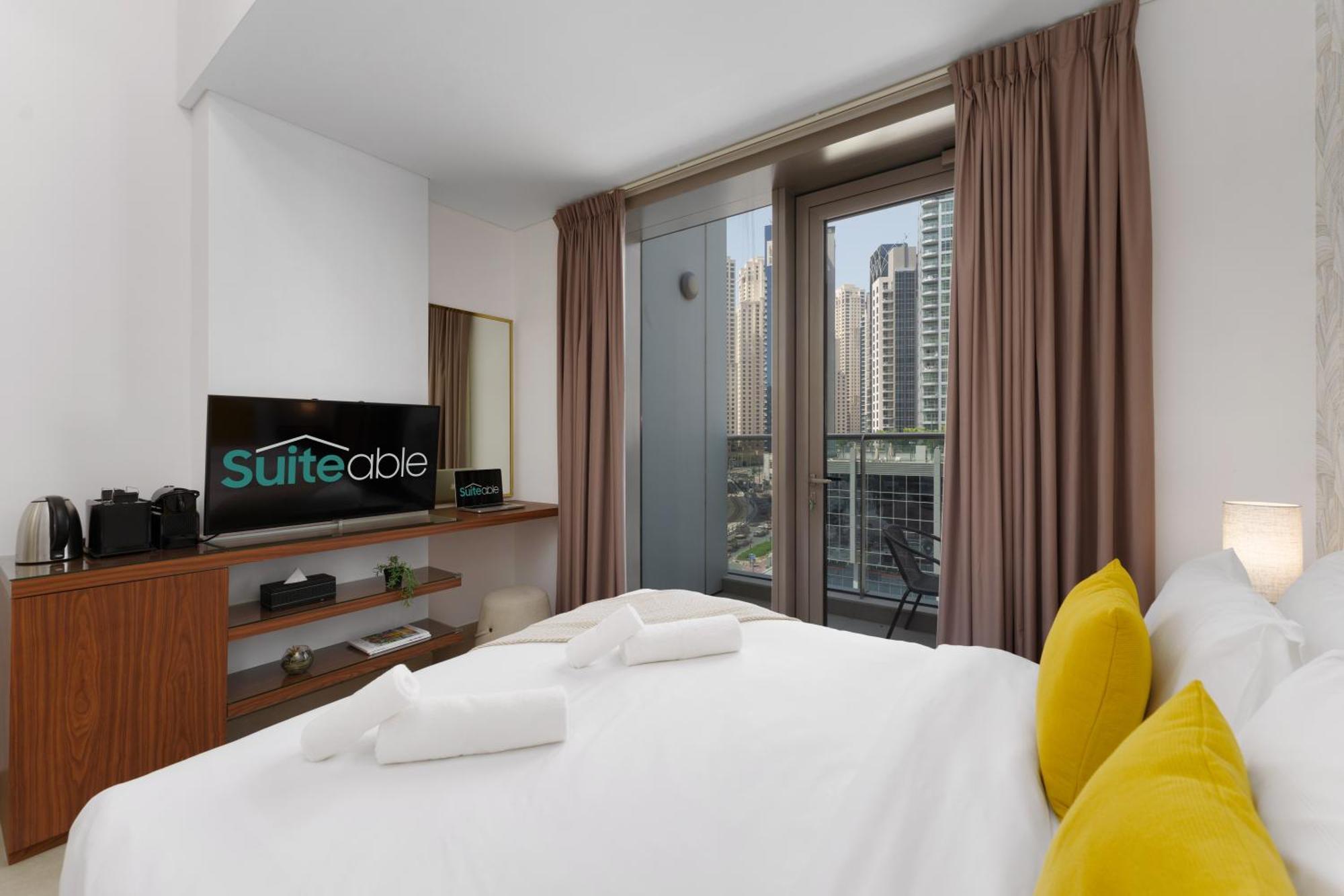 Your Gateway In Sparkle Tower Jbr By Suiteable Apartment Dubai
