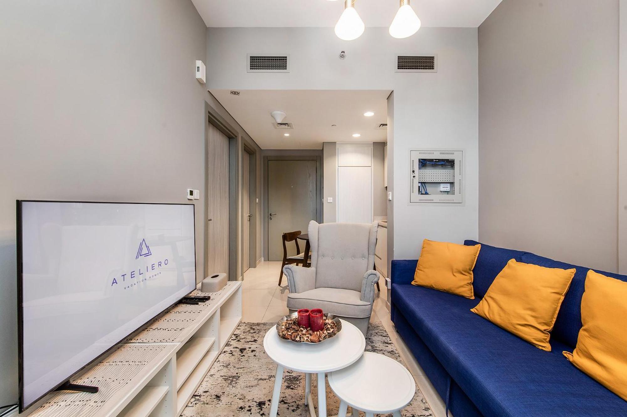 Zada Tower 1br With Amazing Canal View Dubai