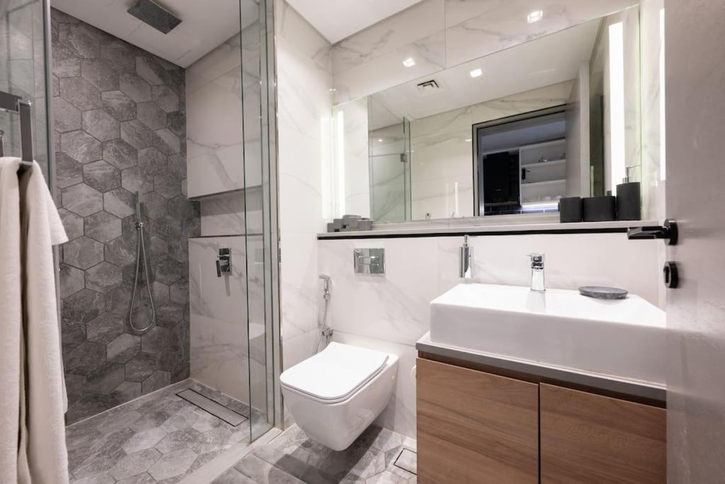 Luxury In Mag 318 Business Bay - 1523 Dubai