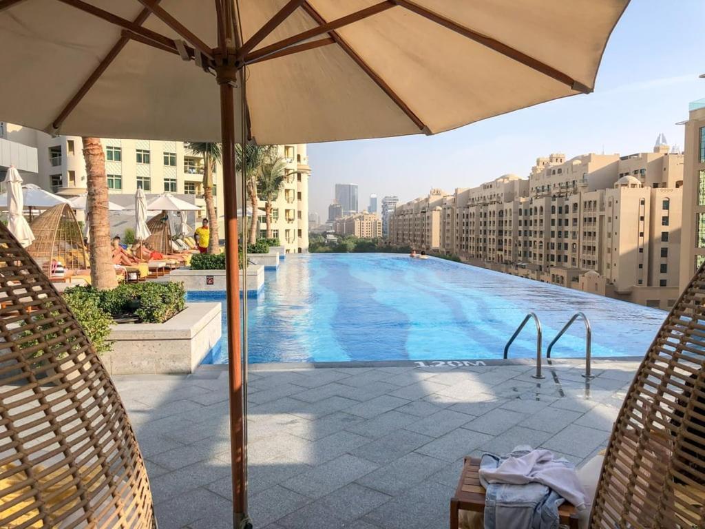 Apartment Guestready - Serene Retreat At The Palm Tower