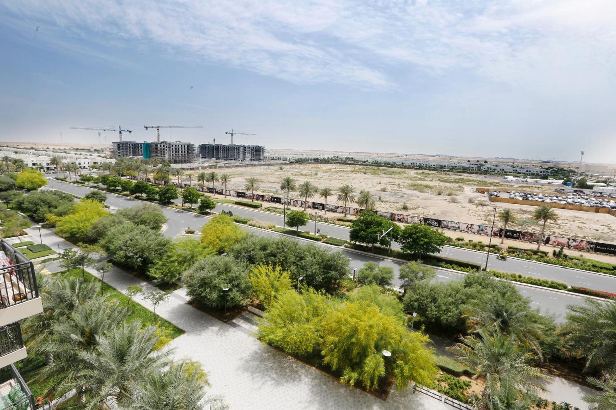 Brown Stone - Miracle Garden Hayat Dubai