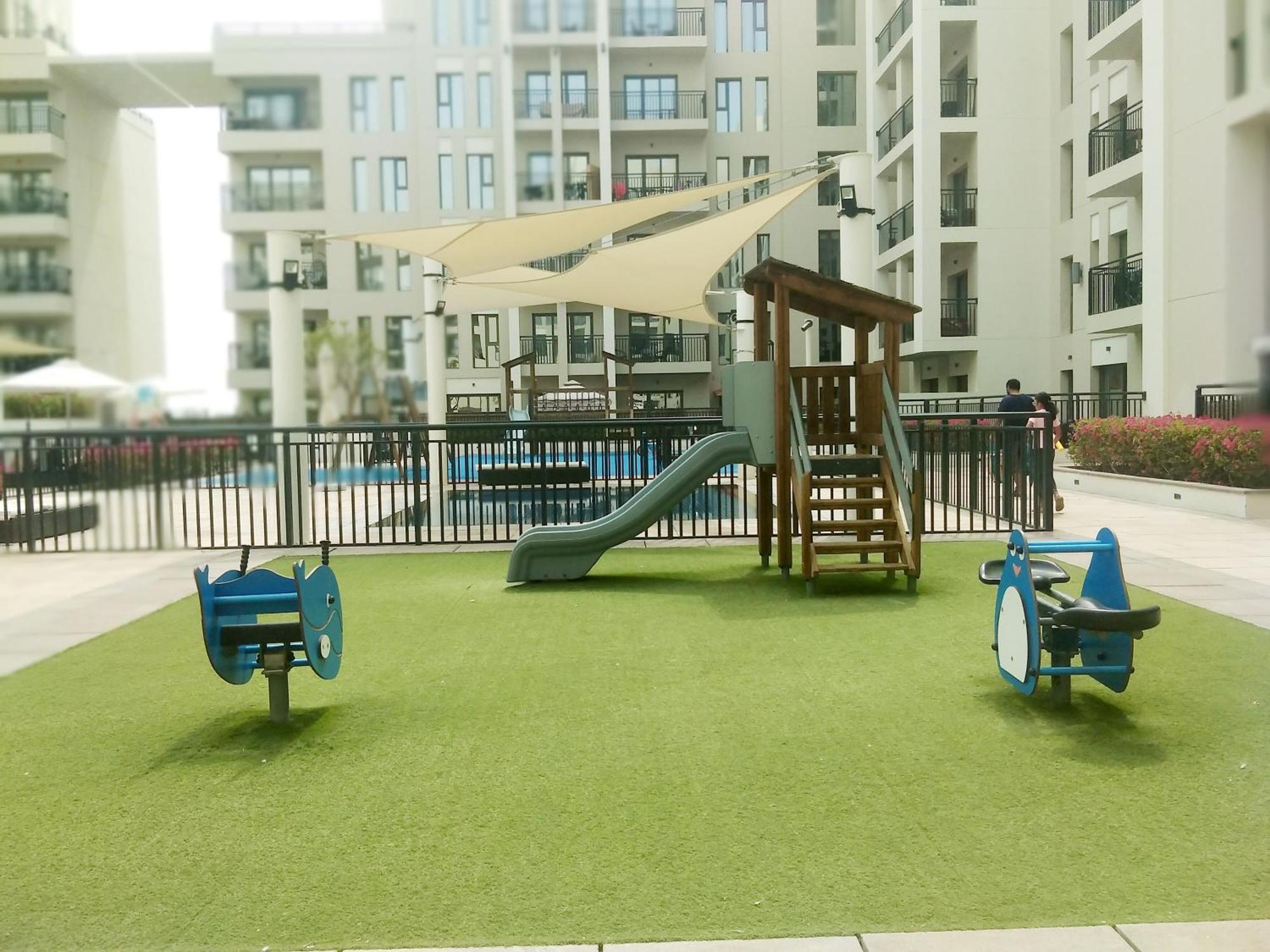 Apartment Brown Stone - Miracle Garden Hayat