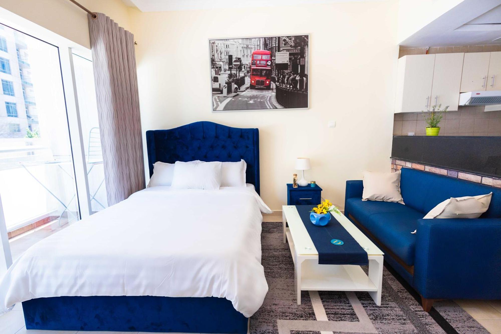 Apartment Lux Studio Apartment, Burj Al Nujoom *