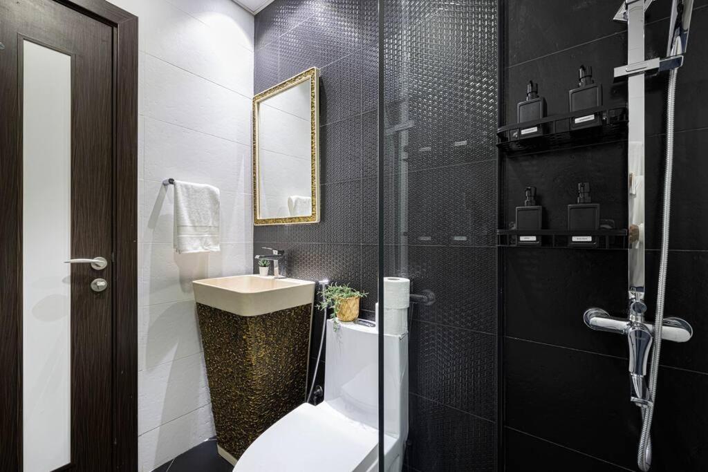 Apartment - Miraclz Tower In Arjan