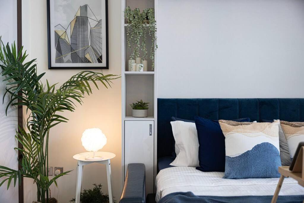 - Miraclz Tower In Arjan Apartment *