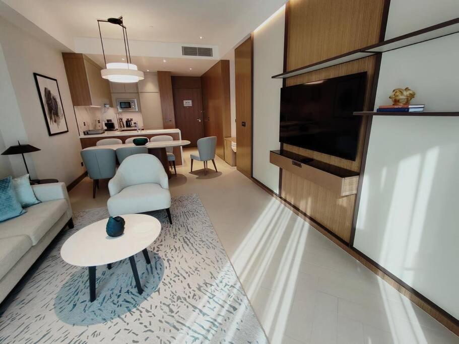 Luxury Of 1 Minute Walk To Burj Khalifa & D/opera *