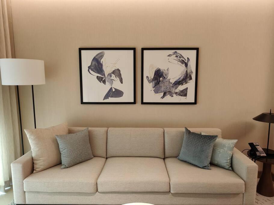 Luxury Of 1 Minute Walk To Burj Khalifa & D/opera Dubai
