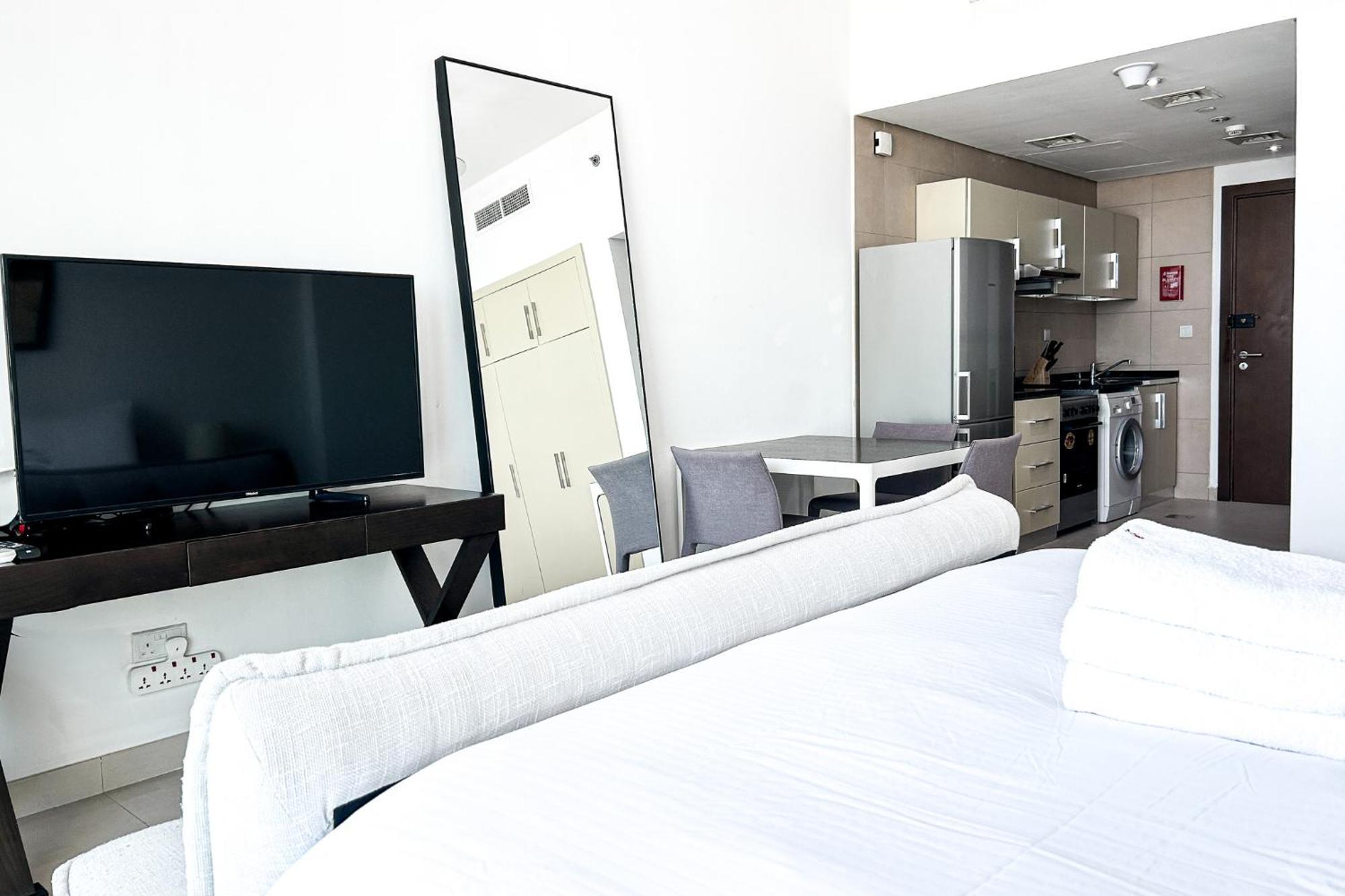 Stonetree - Furnished - Amazing View Dubai