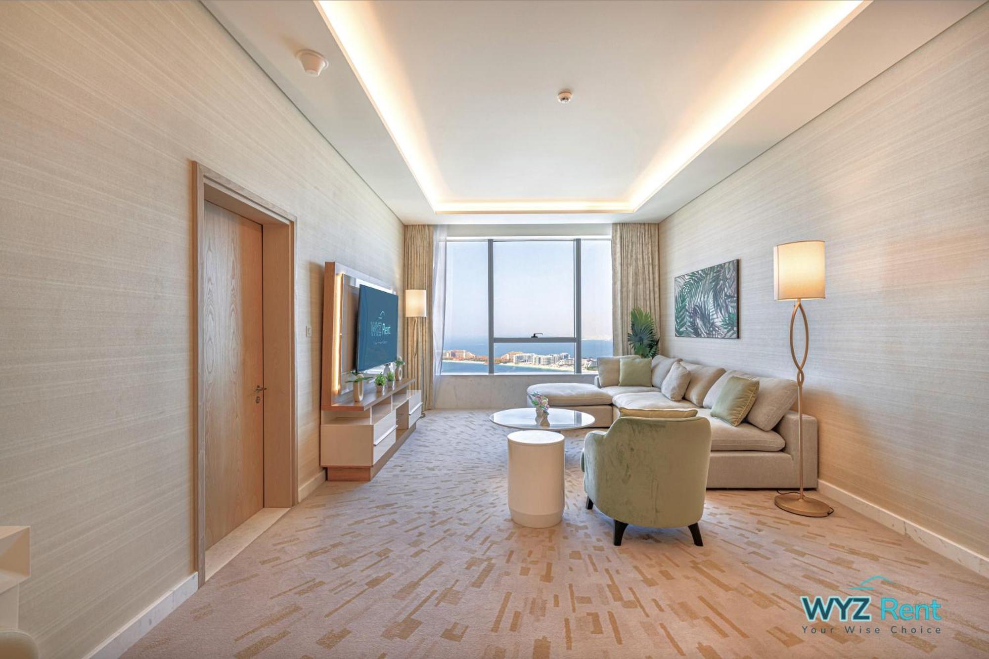 Breathtaking 1br In Palm Tower, With Sea View Apartment