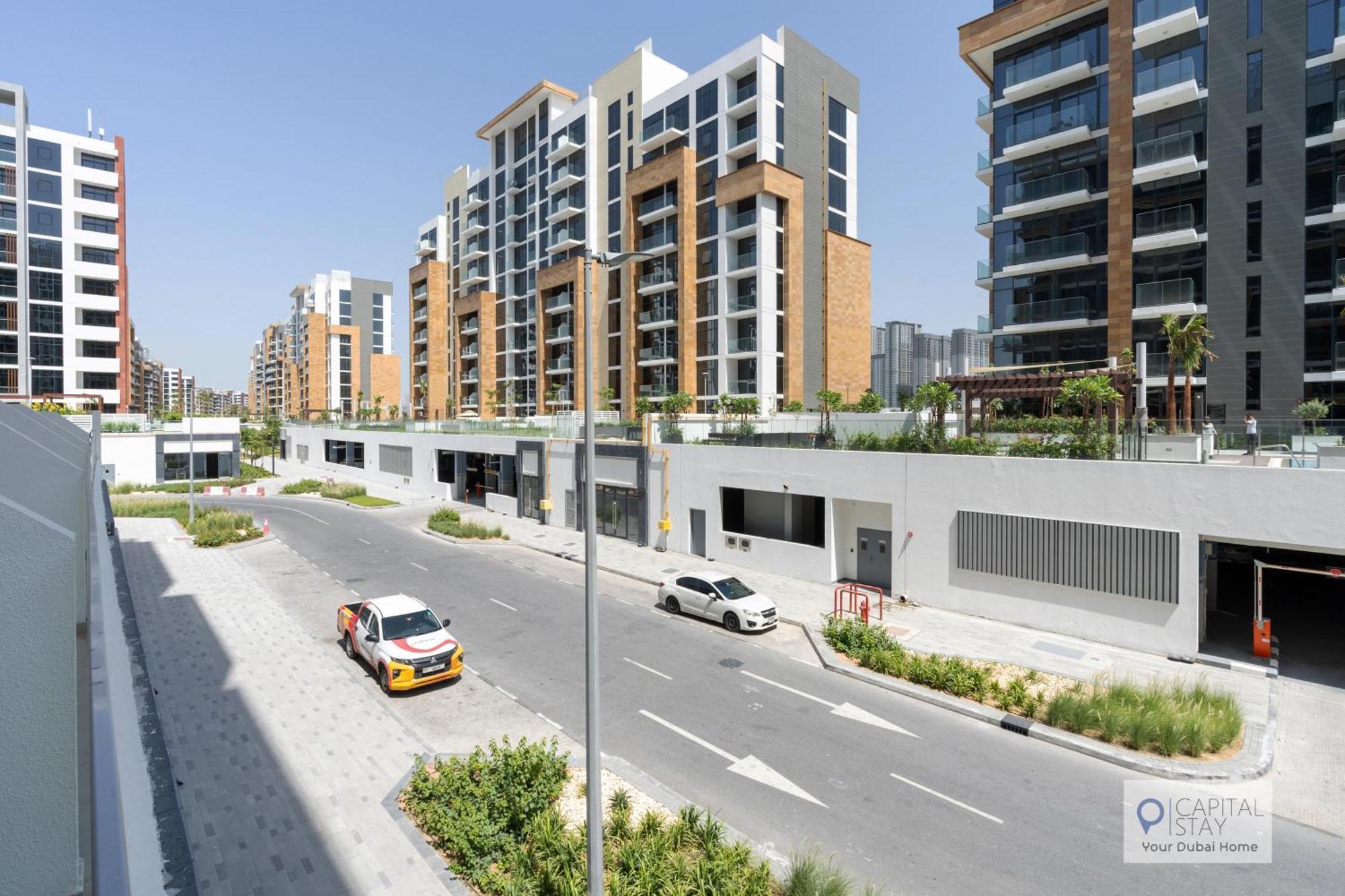 Cozy In Azizi Riviera Apartment Dubai