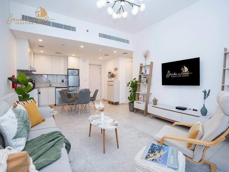 Stunning Burj View 1 Bhk *