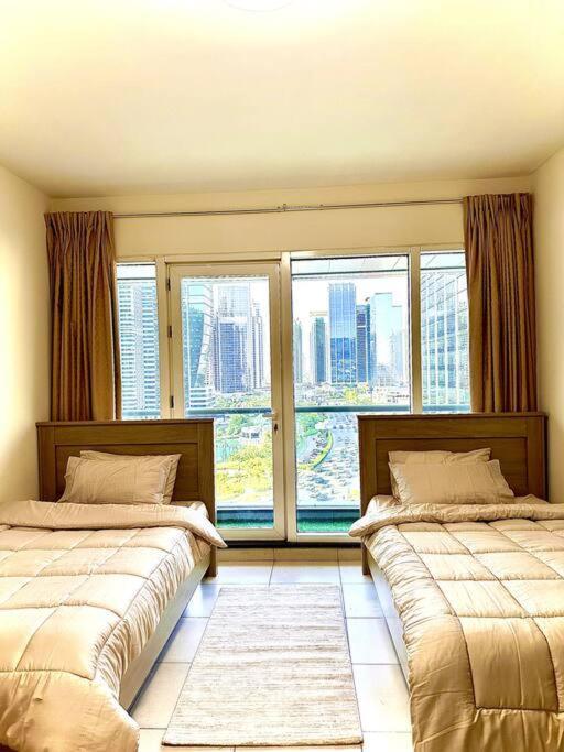 Cozy Modern ! * Dubai