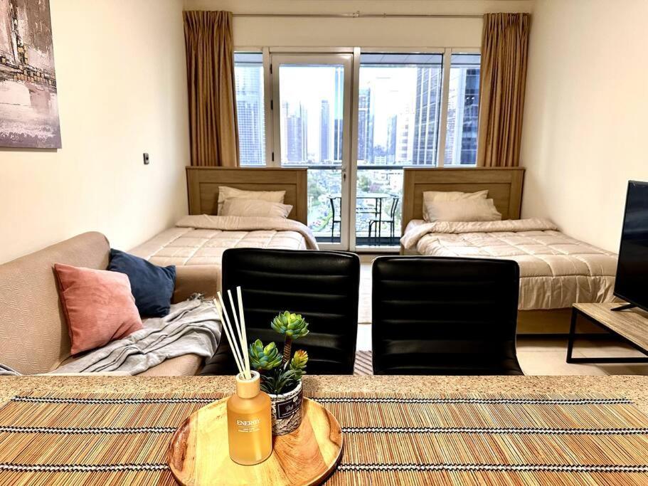 Cozy Modern ! * Dubai