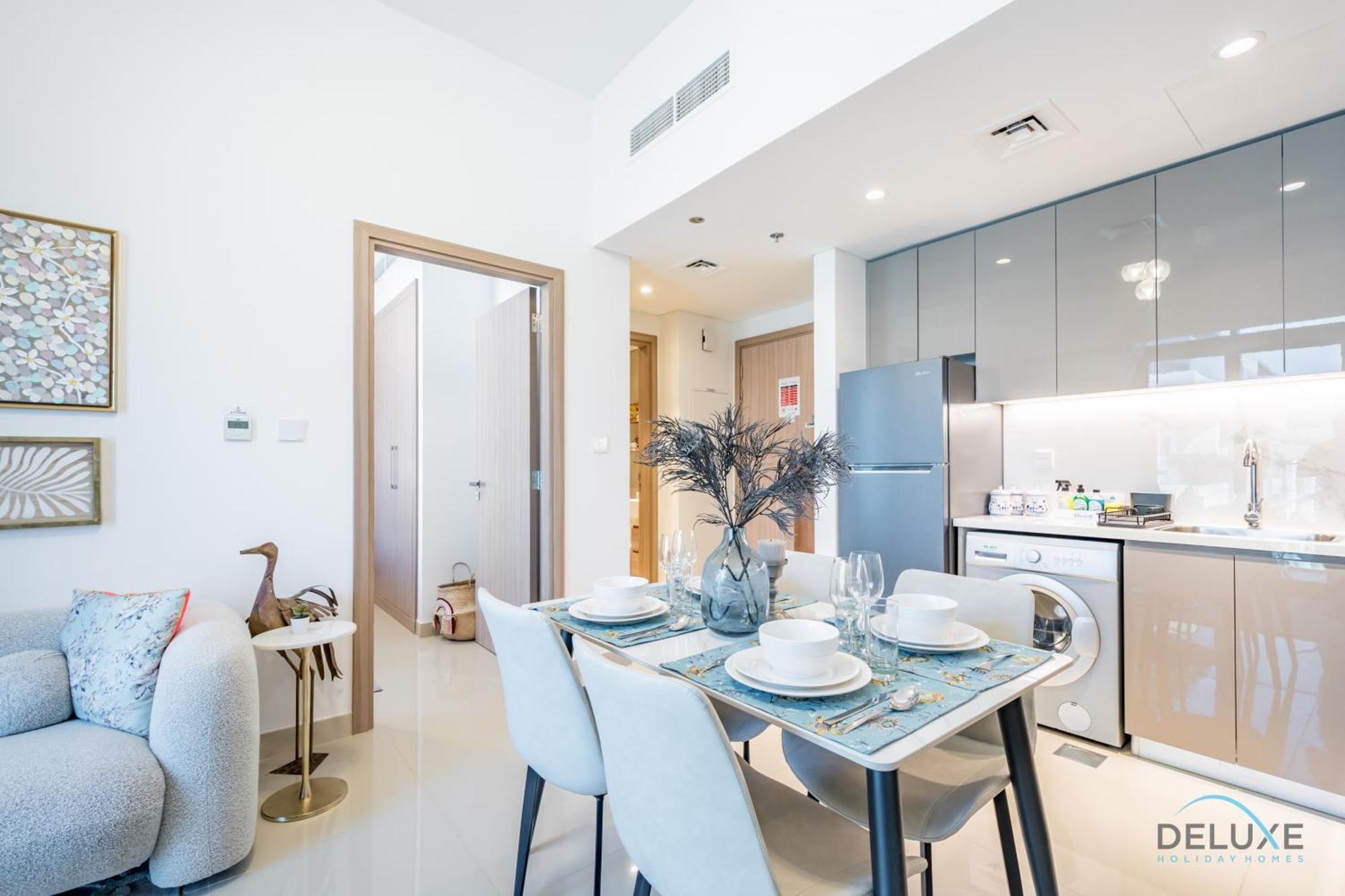 Apartment Charming 1br In Azizi Gardens Nad Al Sheba By Deluxe Homes *